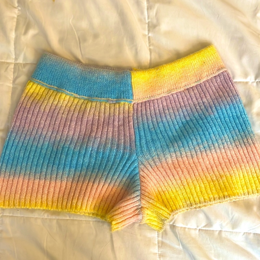 Rainbow bedtime knit shorts